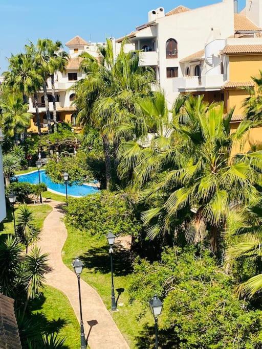 Casa De Flores Torrevieja Exterior photo